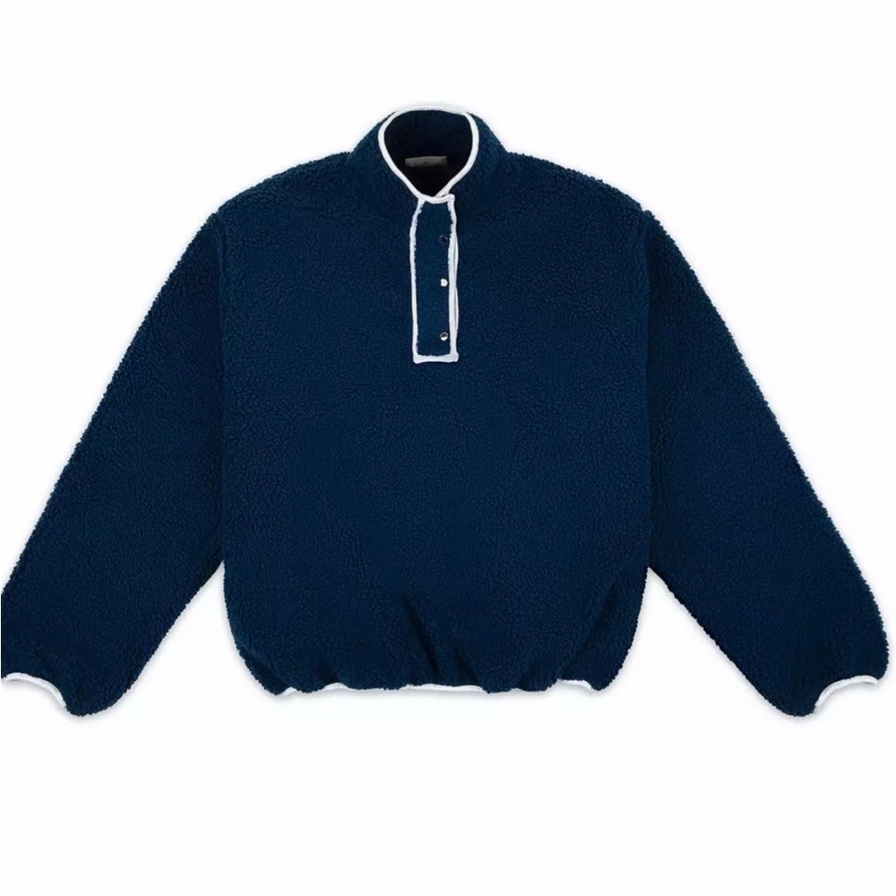 ISO of NAVY PARK FLEECE S/M